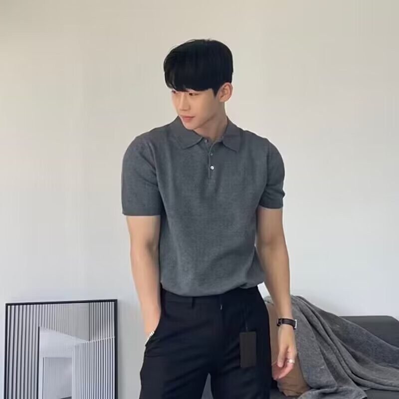 Men's Loose And Simple Solid Color Business Sweater