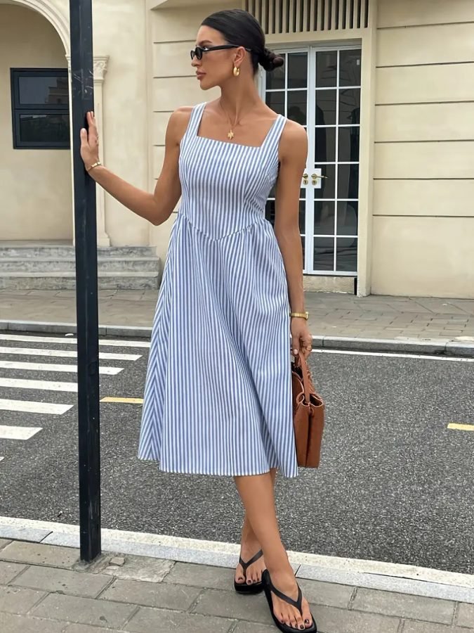 Summer European And American Cross-Border Foreign Trade Women's Clothing, Elegant And Simple Square-Necked, Waist-Cinching, Stylish Striped Sleeveless Casual Dress