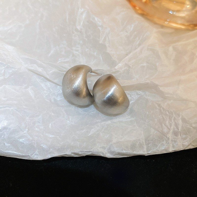 Silver Needle Circular Hoop Stud Earrings Elegant Cold Style Daily Fashion Earrings