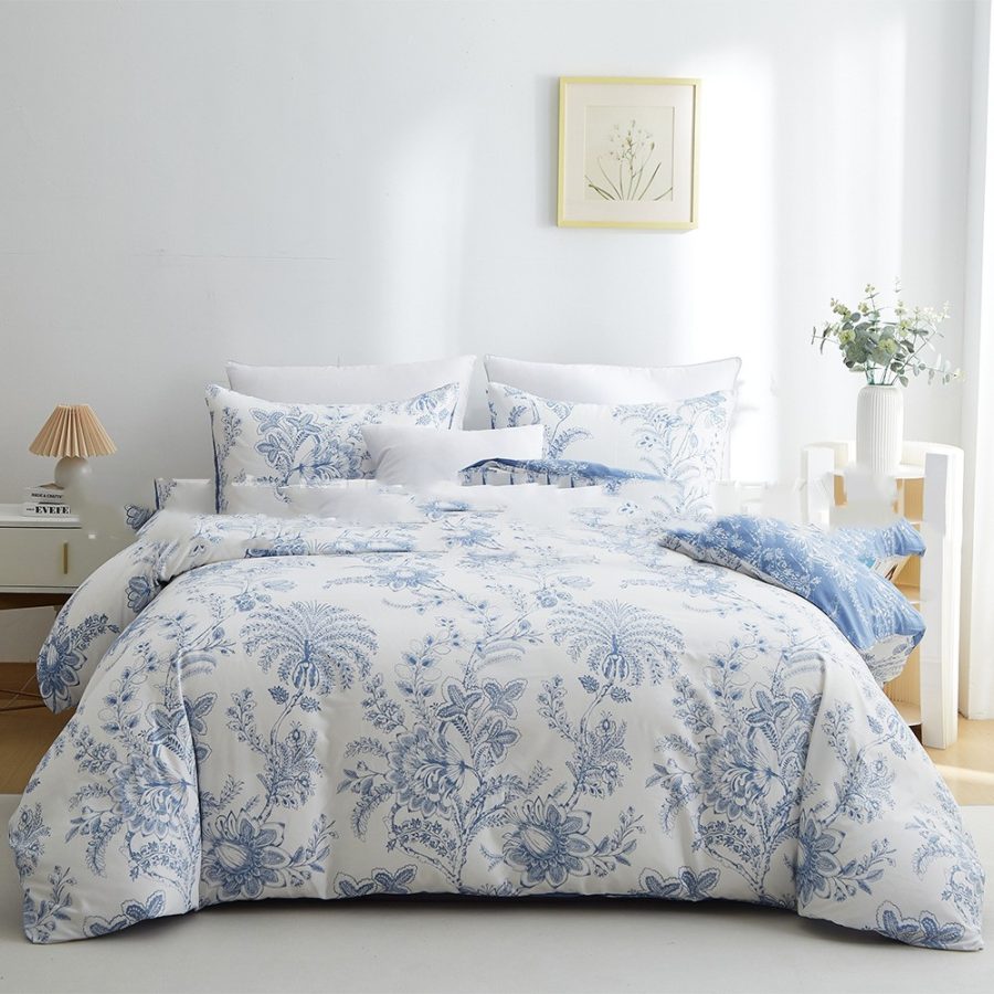 Quilt Cover Three-piece Double Bedding