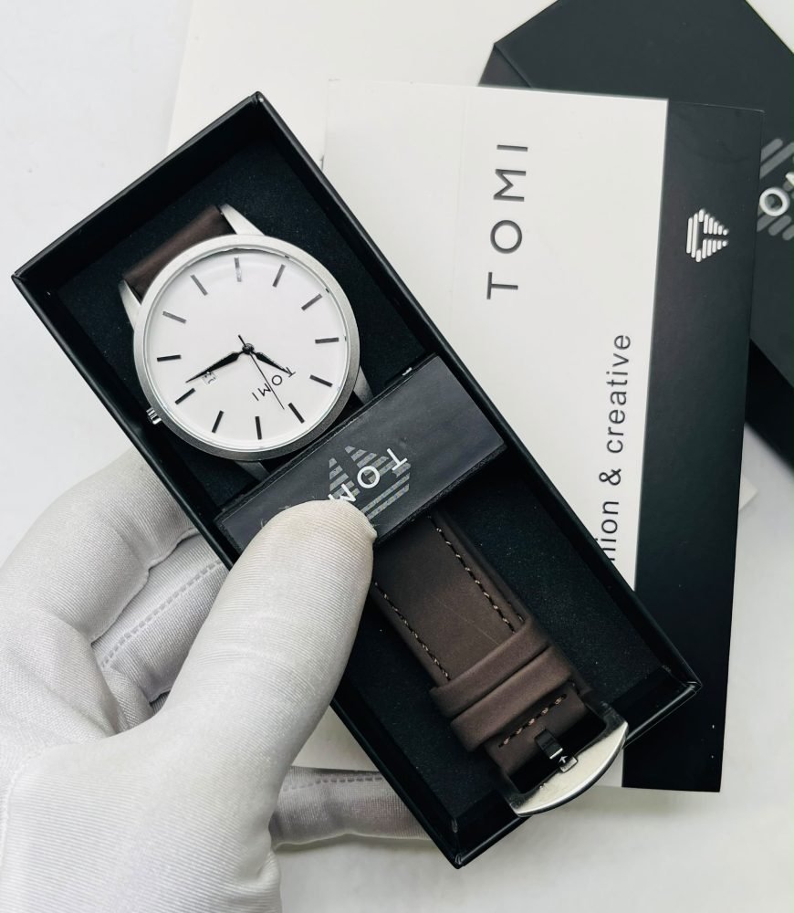 TOMI SIMPLE LEATHER ANALOG
