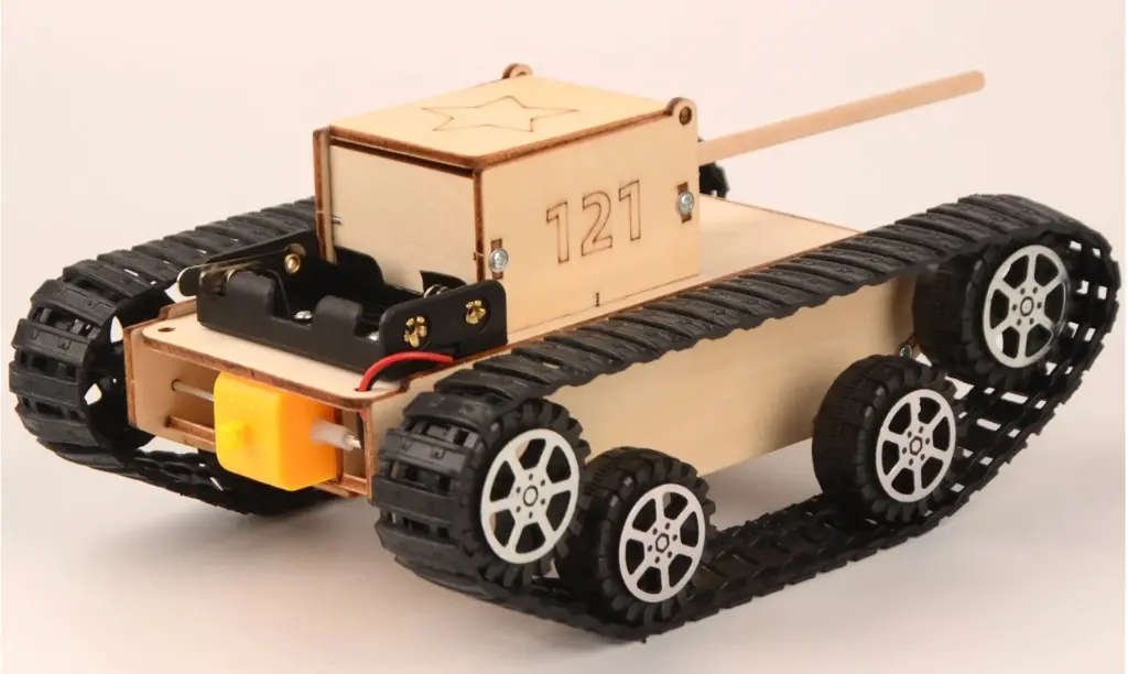 DIY STEM Tank Vehicle