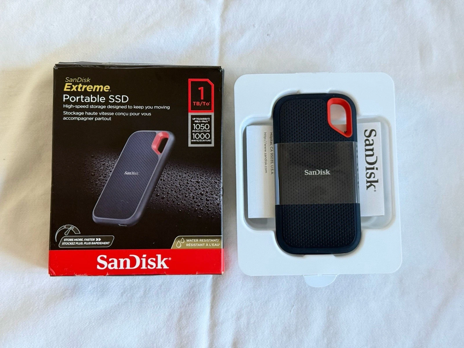 San disk hard drive 1TB SSD 1050Mbp